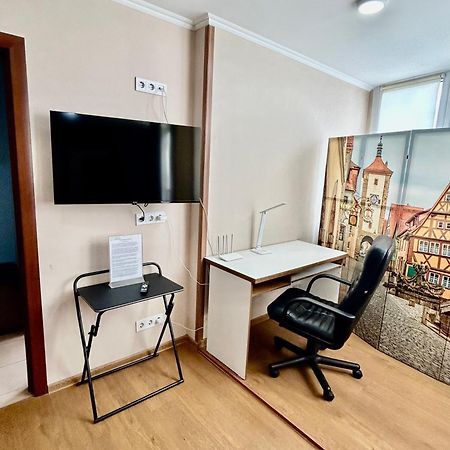Super Comfort Flat For You Near The Metro. Kiew Exterior foto