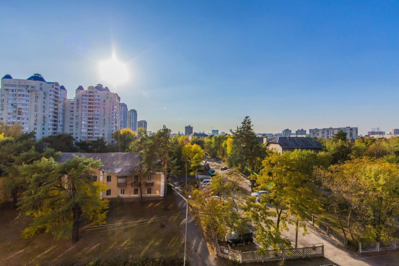 Super Comfort Flat For You Near The Metro. Kiew Exterior foto