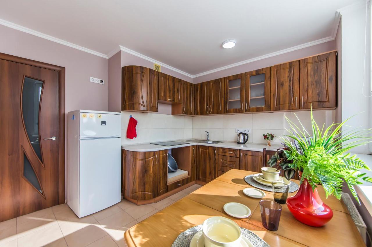 Super Comfort Flat For You Near The Metro. Kiew Exterior foto
