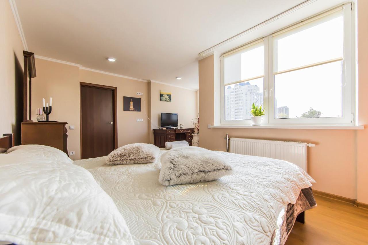 Super Comfort Flat For You Near The Metro. Kiew Exterior foto